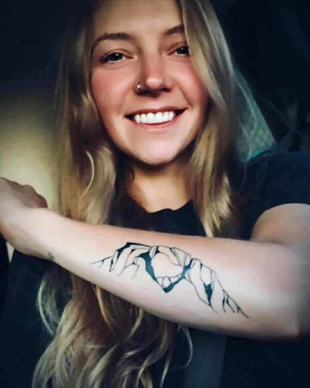 Katelyn Compton Escott